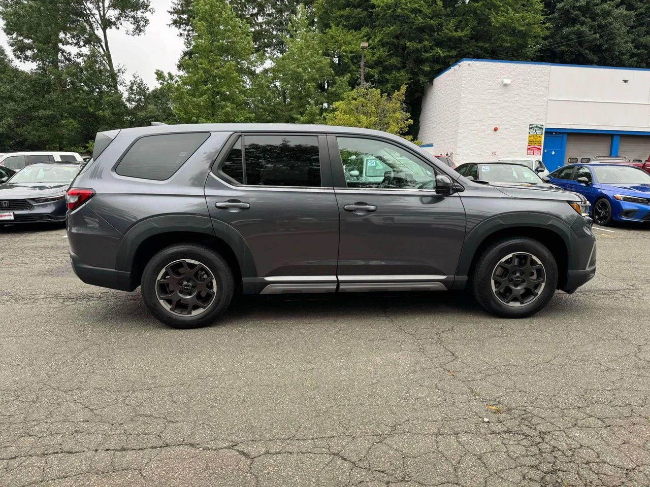2023 Honda Pilot EX-L - Photo 8