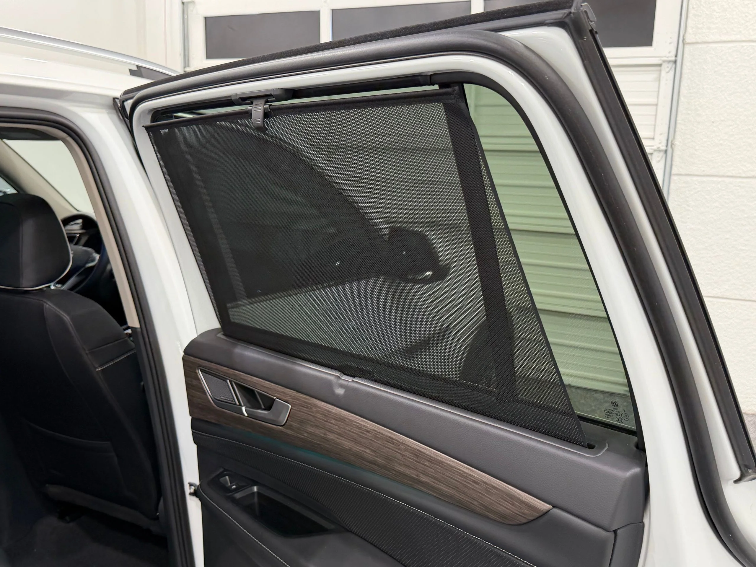 2025 Volkswagen Atlas SEL Premium R-Line - Photo 48