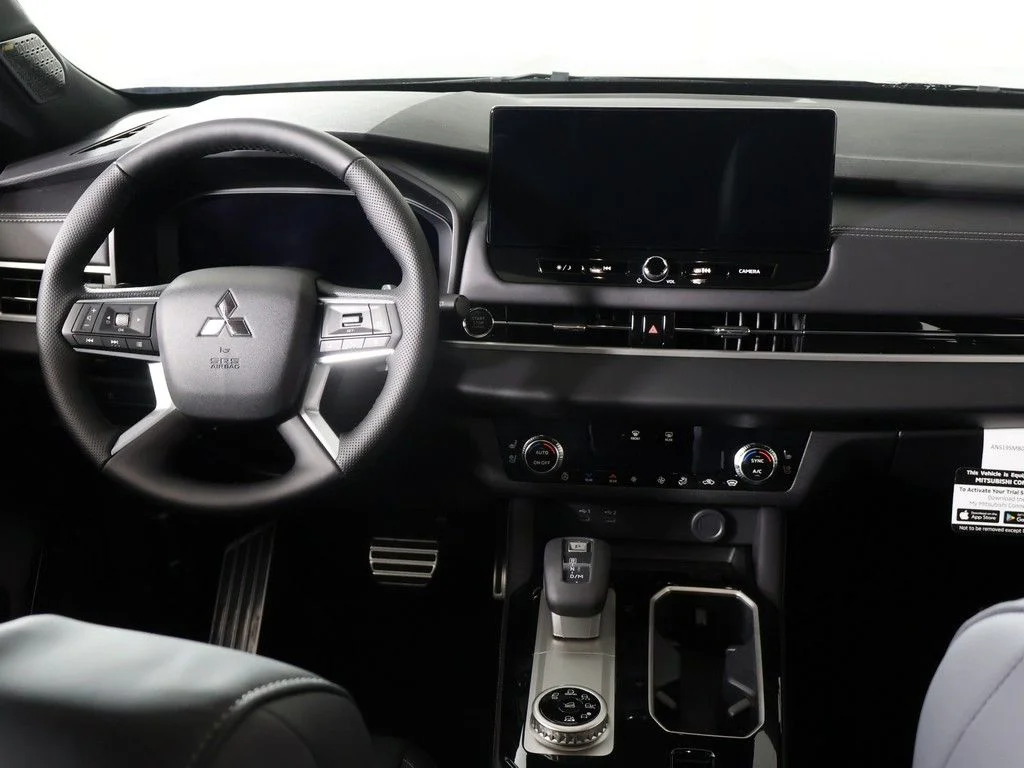 New 2026 Gray Mitsubishi Black Edition image 40