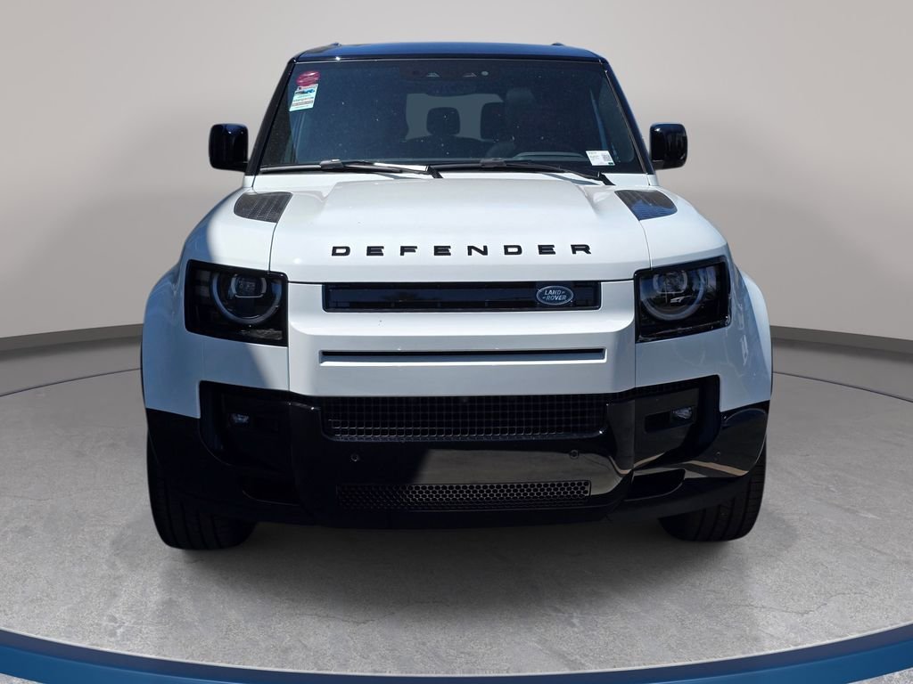 New 2026 Fuji White LAND ROVER X-Dynamic SE image 2