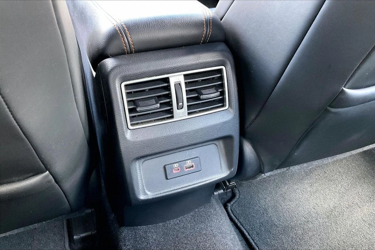 Certified Used 2021 Gray Nissan SR image 17