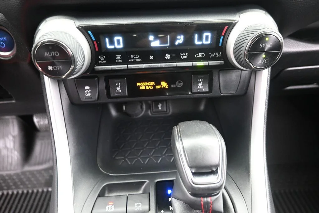 Used 2022 Black Toyota SE image 19