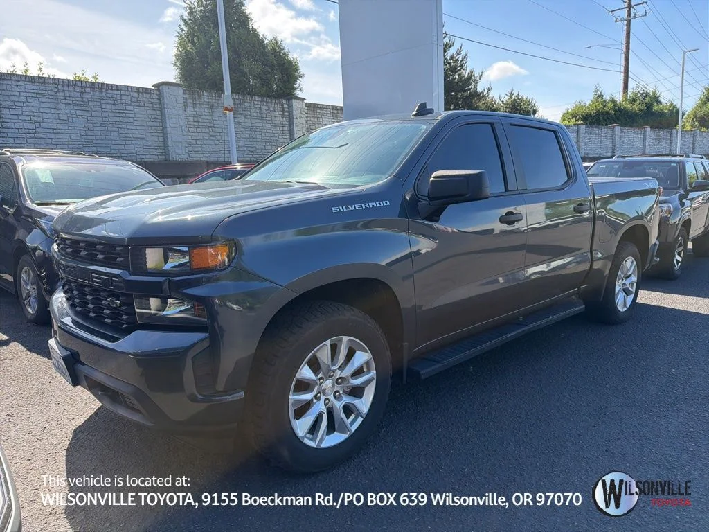 2019 Chevrolet Silverado 1500 Custom 4X4 Crew Cab Short Box's photo