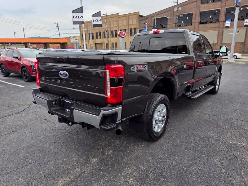 Used 2024 Brown Ford XLT image 7