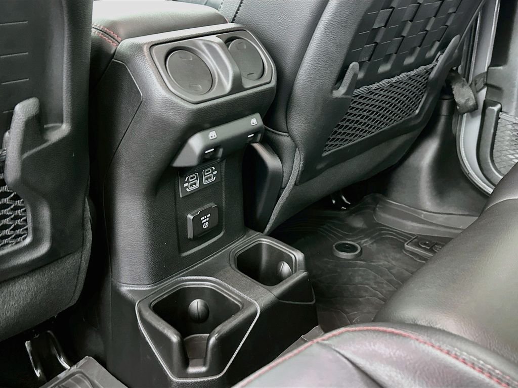 Used 2023 Sting-Gray Clearcoat Jeep Rubicon image 26