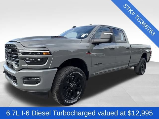 New 2026 Ceramic Gray Clear-Coat Exterior Paint RAM Laramie image 3