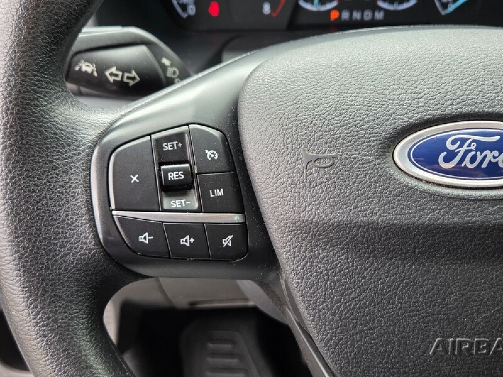 Used 2023 BLACK Ford XL image 28