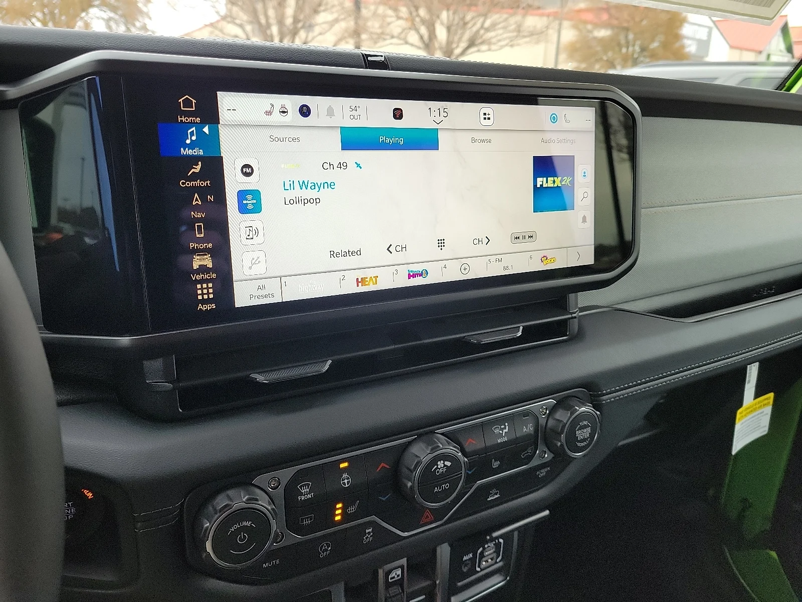 New 2026 PGE Mojito! Cle Jeep 4-DOOR SAHARA image 15