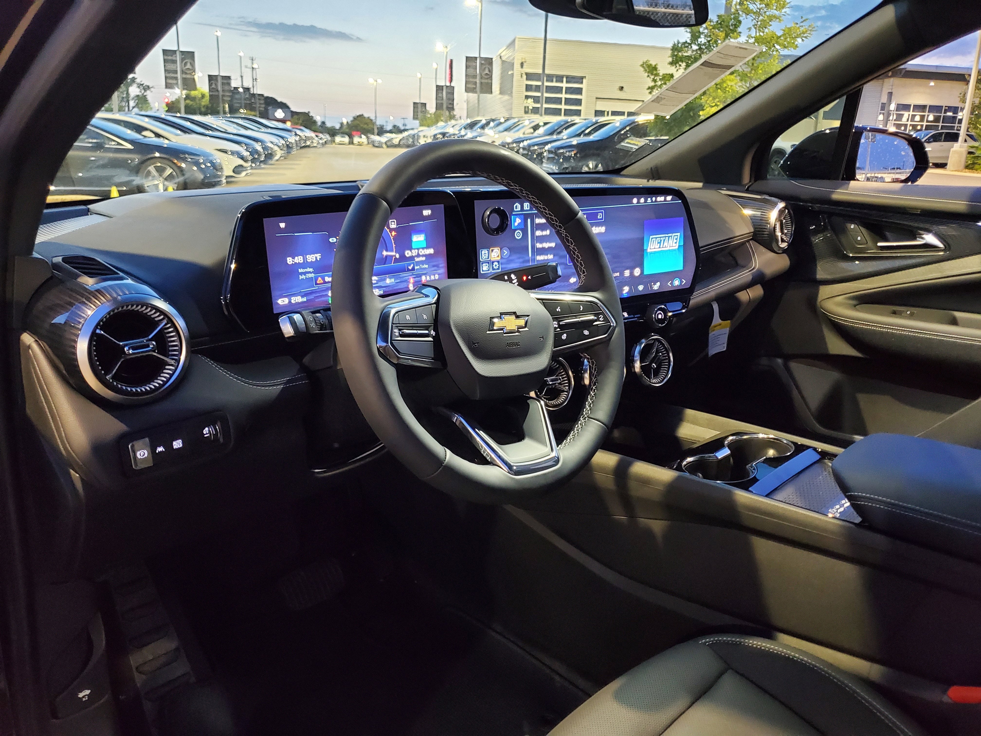 2025 Chevrolet Blazer EV LT - Photo 6