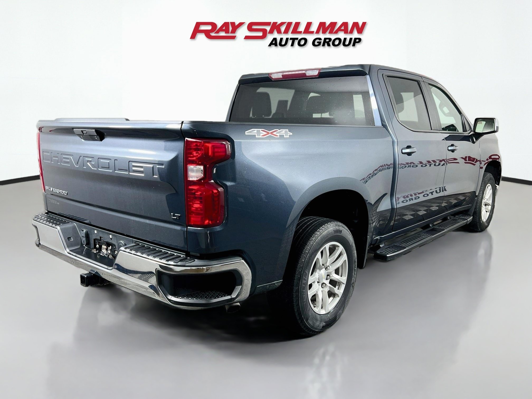 Used 2022 Shadow Gray Metallic Chevrolet LT image 7