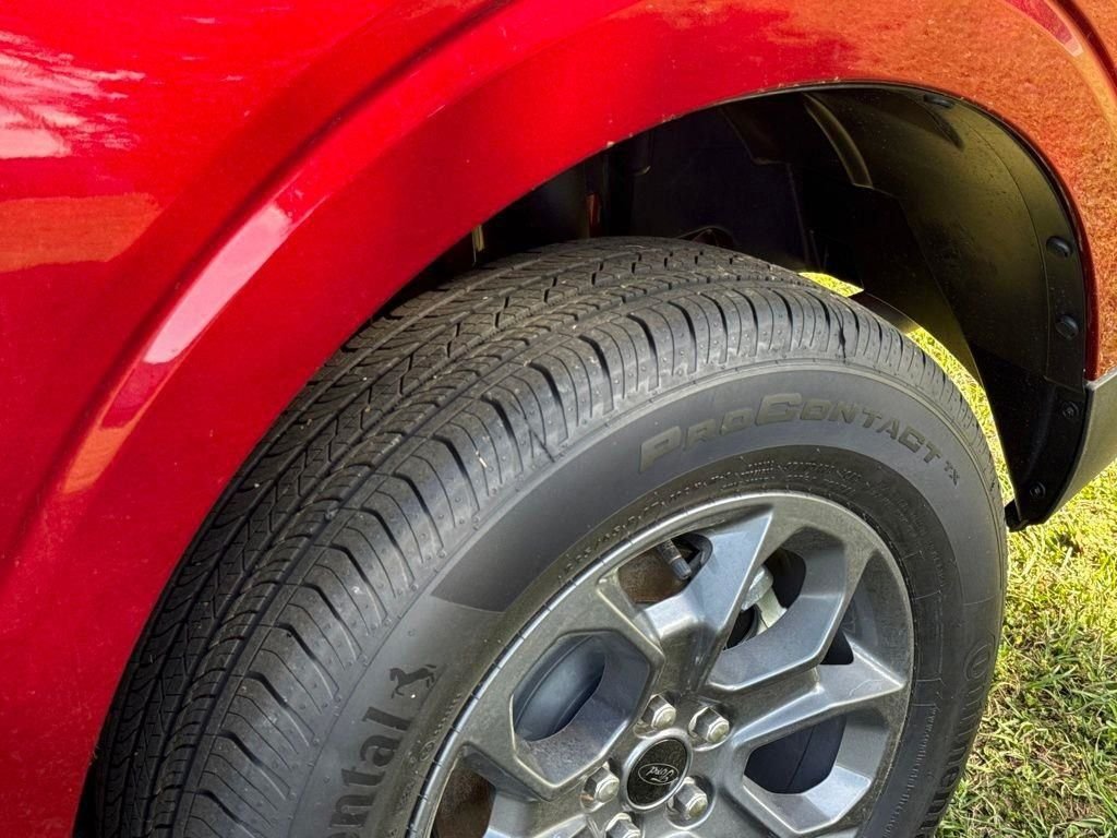 New 2026 Ruby Red Metallic Tinted Clearcoat Ford XLT image 52