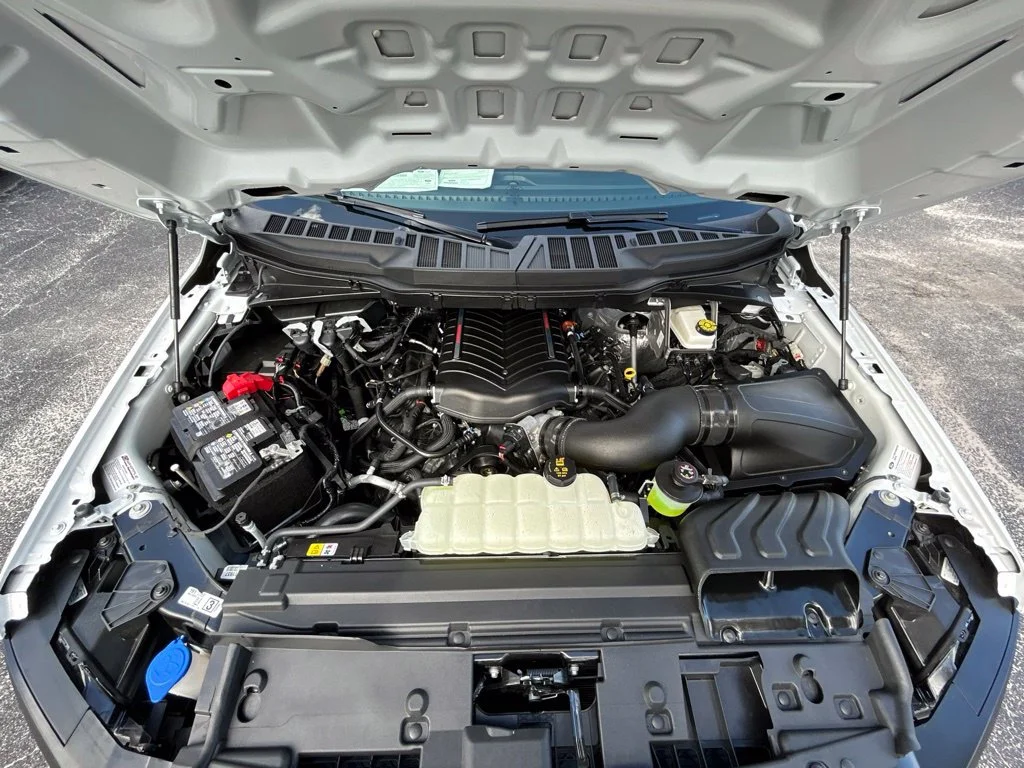 New 2026 Oxford White Ford XL image 43