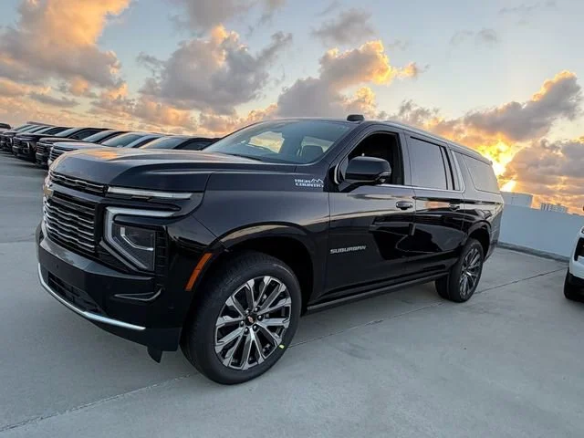 New 2026 Black Chevrolet High Country image 3