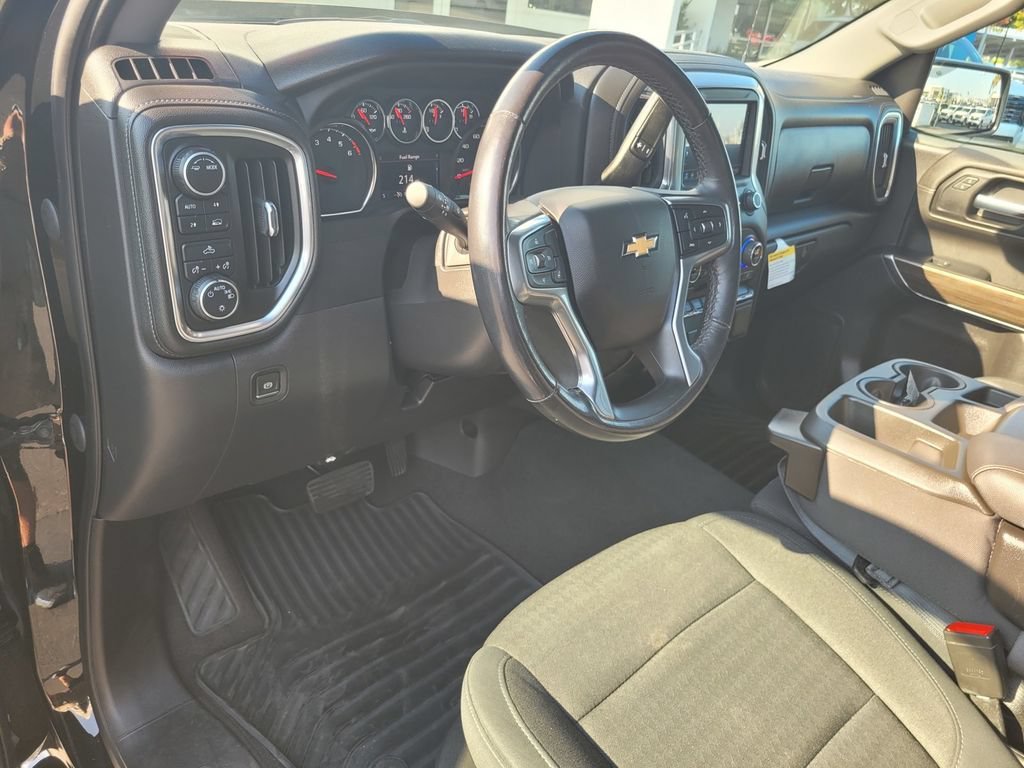 2022 Chevrolet Silverado 1500 LT - Photo 14