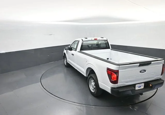 New 2026 Oxford White Ford XL image 23