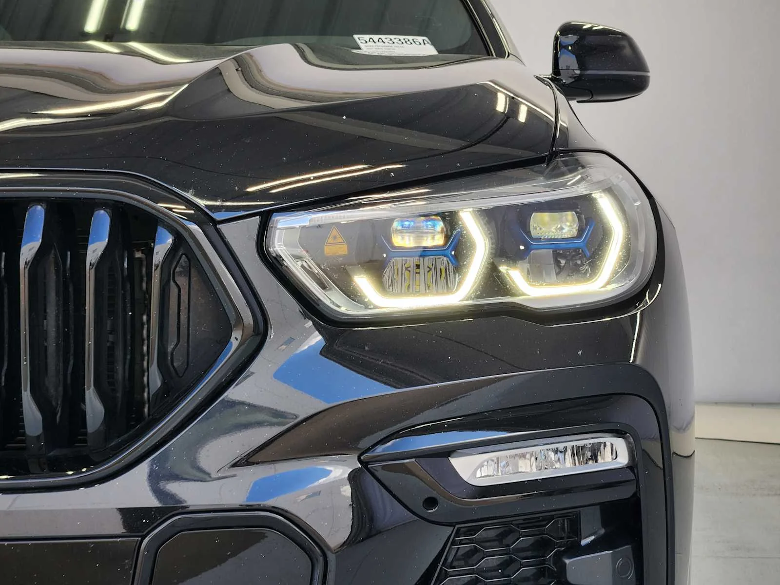 Used 2021 Black Sapphire Metallic BMW M50i image 7