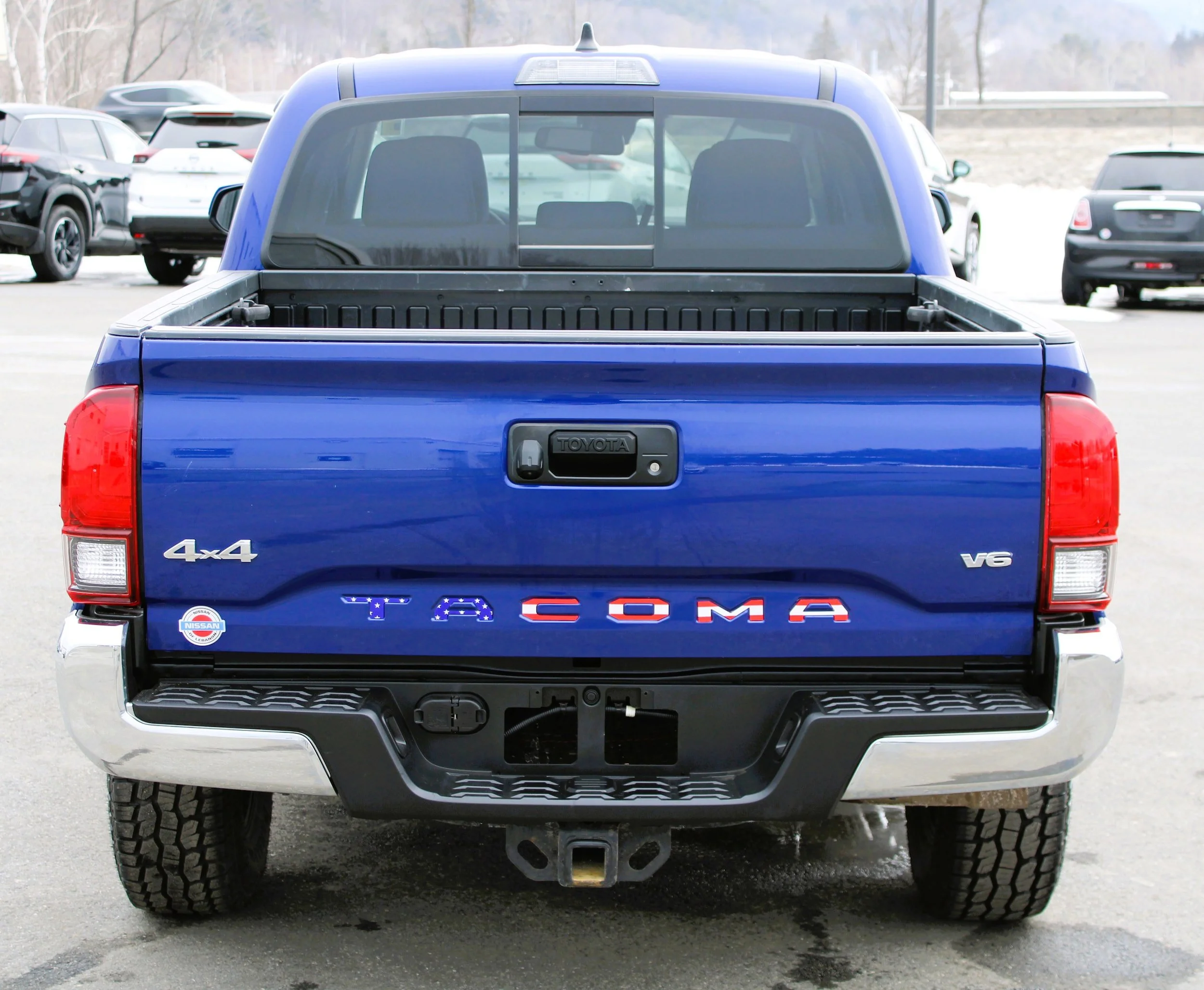 Used 2023 Blue Toyota  image 9