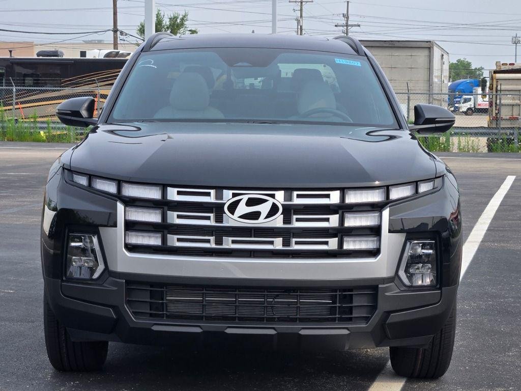 New 2026 Phantom Black Hyundai SEL Activity AWD image 2