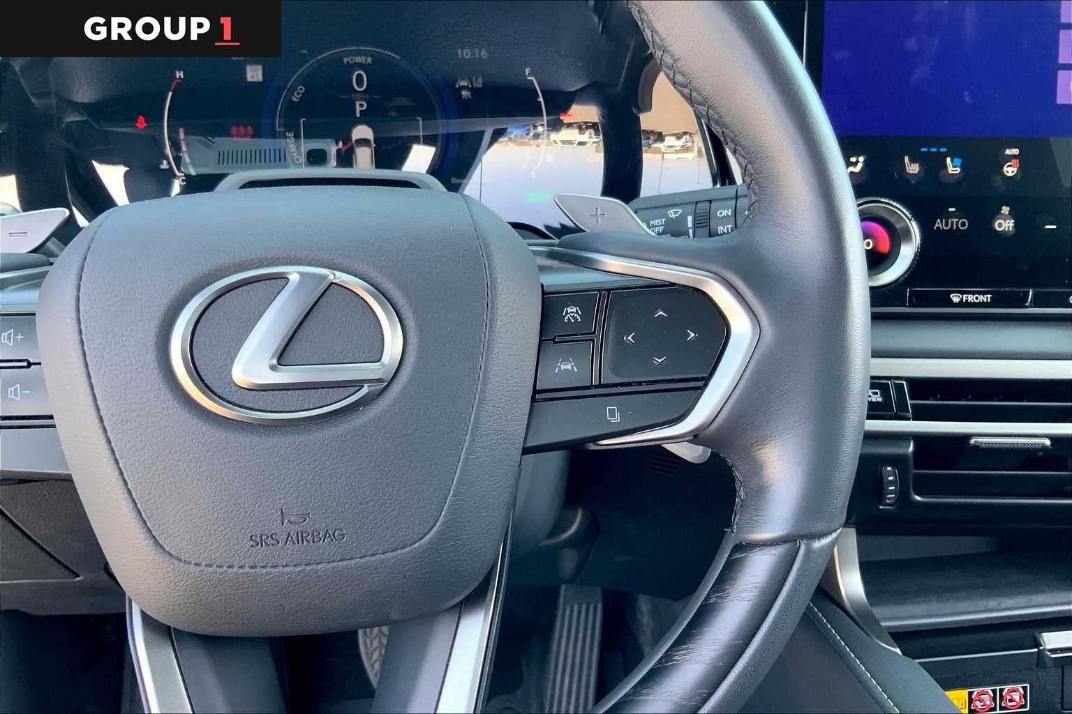 Certified Used 2024 Iridium Lexus Premium Plus image 24