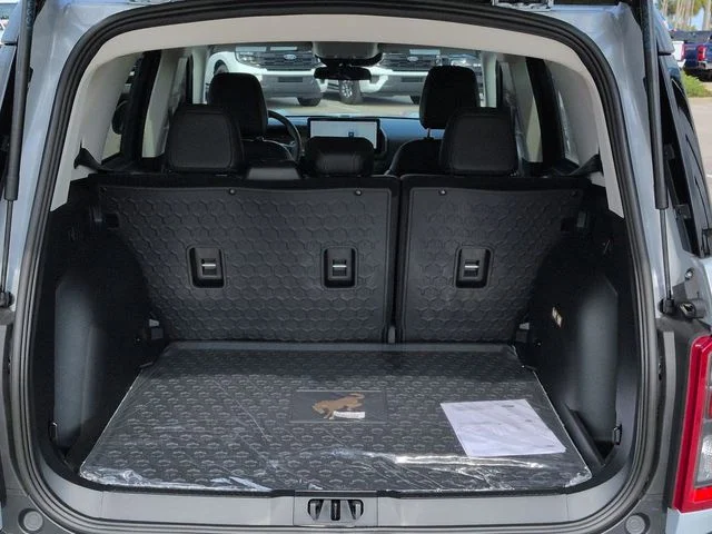 New 2026 Space White Metallic Ford Big Bend® image 13