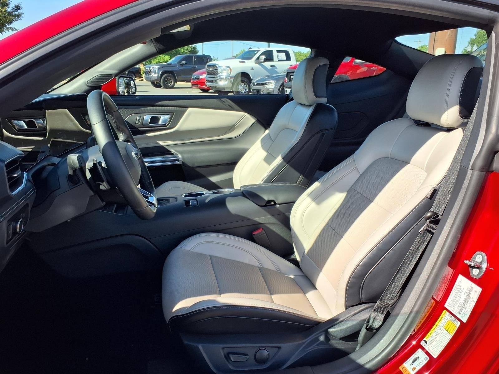 Used 2024 Rapid Red Metallic Tinted Clearcoat Ford GT Premium image 17