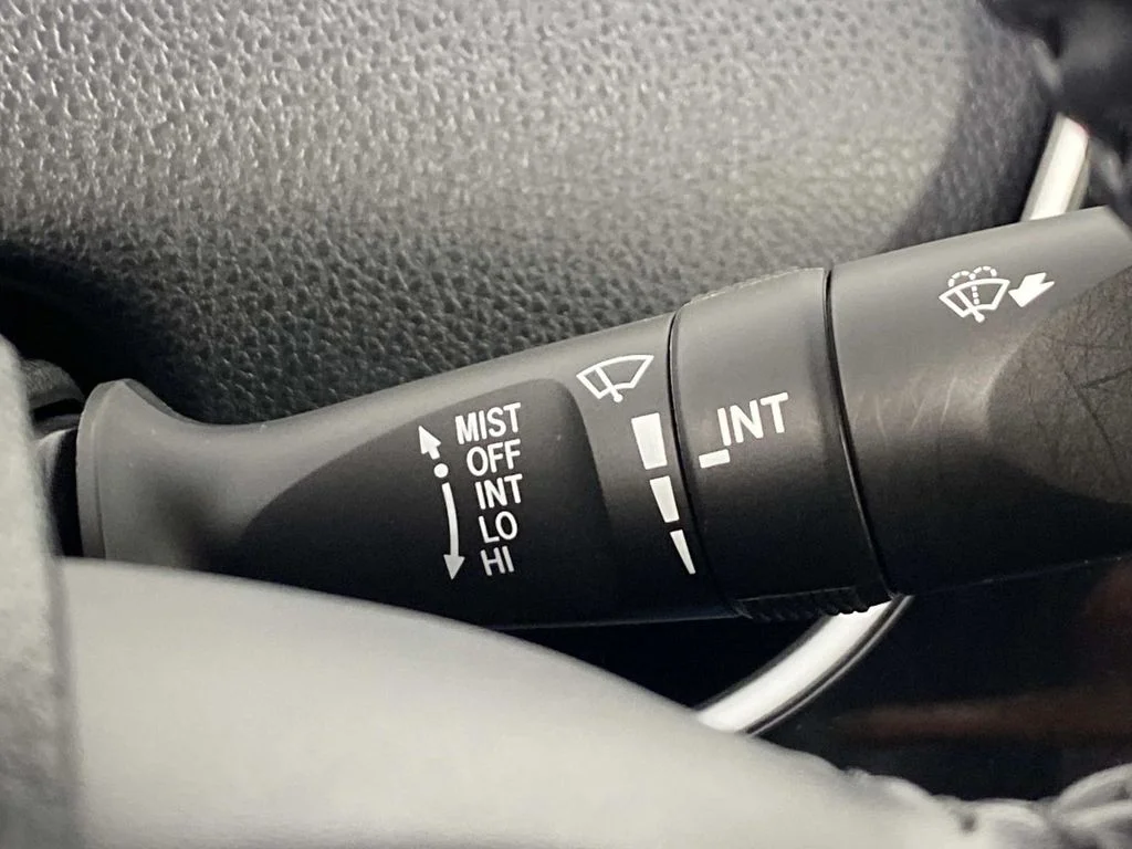 Used 2021 White Toyota LE image 18