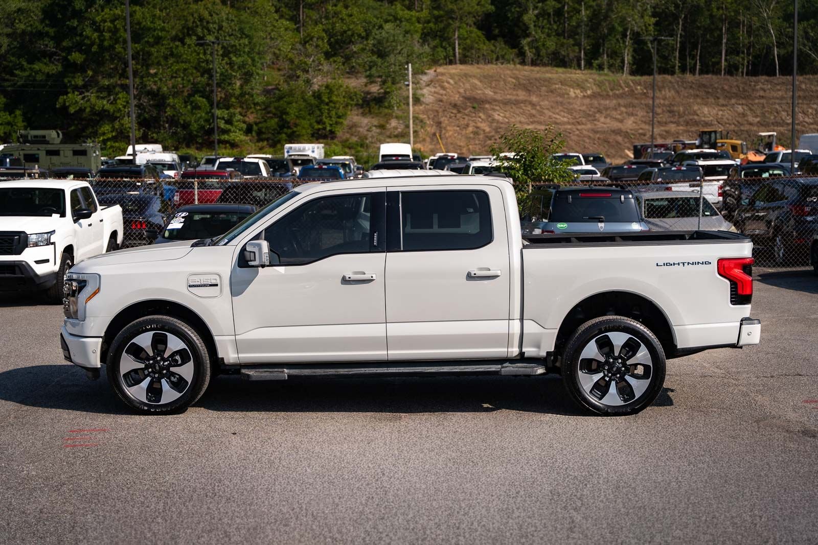 Certified Used 2022 White Ford Platinum image 4