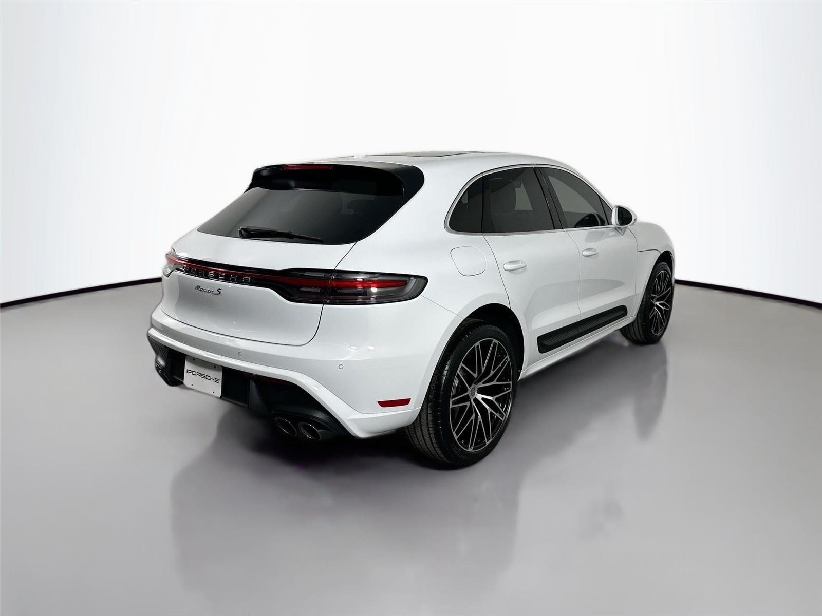 Certified Used 2026 Carrara White Metallic Porsche  image 7