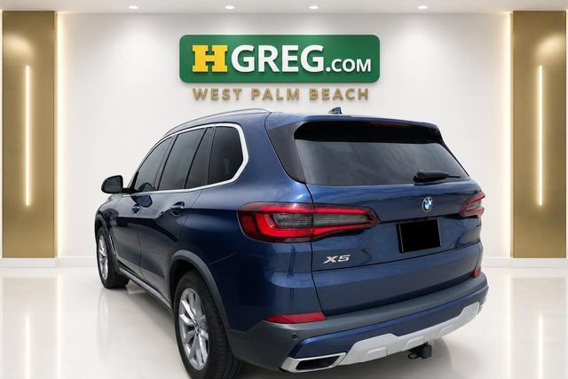 Used 2020 Phytonic Blue Metallic BMW sDrive40i image 2