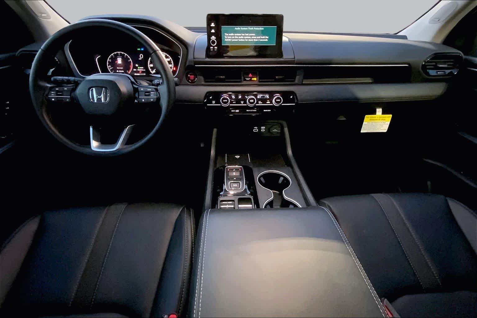 Used 2025 Crystal Black Pearl Honda Touring image 15