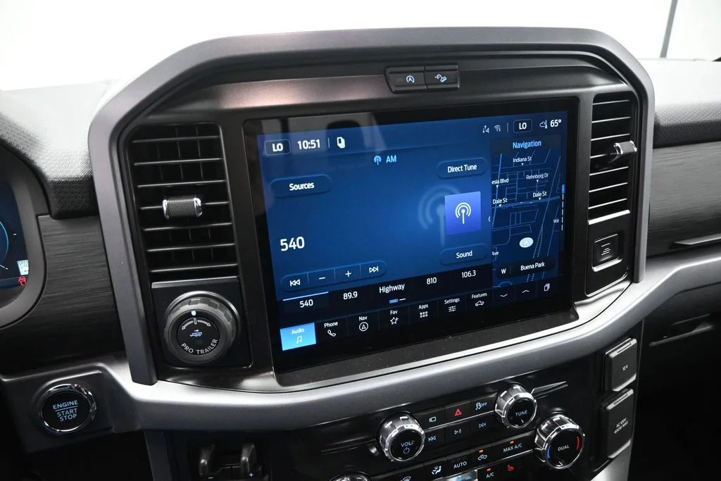 New 2026 Agate Black Metallic Ford XLT image 14