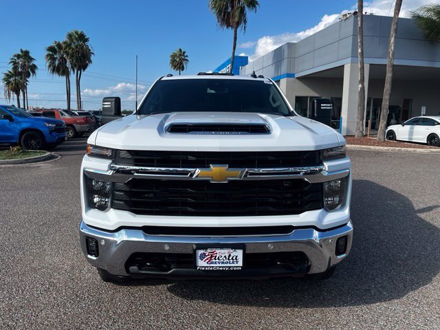 Used 2026 Summit White Chevrolet LT image 2