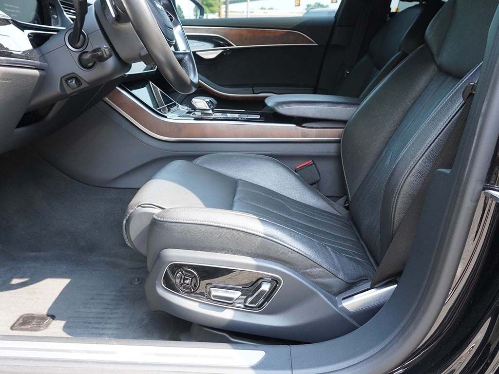 Used 2020 Black Audi 4.0 image 27