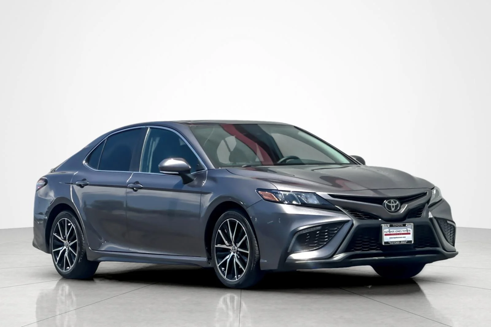 Certified Used 2022 PRE DAWN MICA Toyota SE image 7