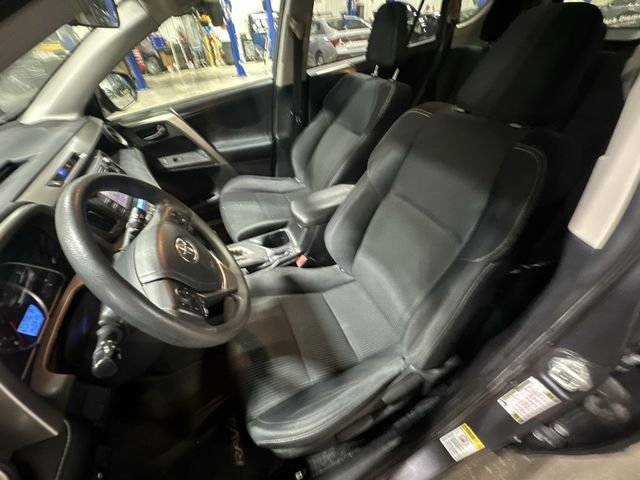 Used 2013 Gray Toyota XLE image 17