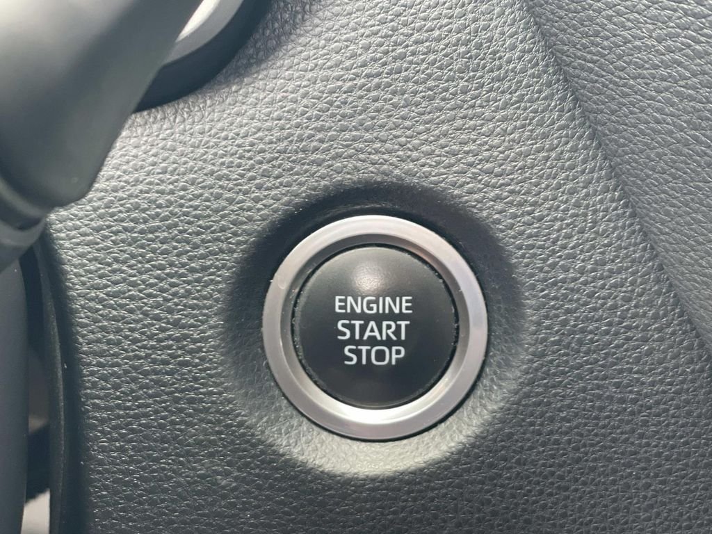 Used 2020 White Toyota SE image 18