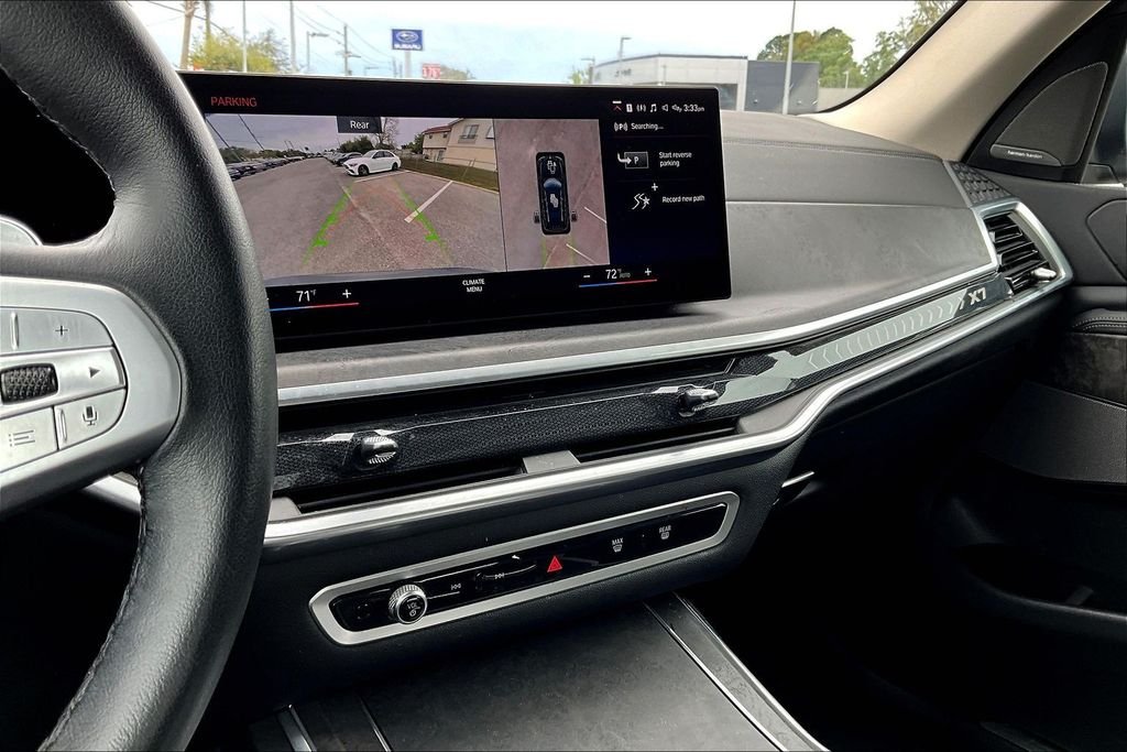 Used 2023 Black BMW xDrive40i image 24