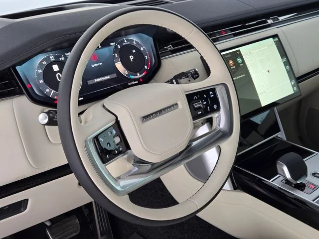 New 2026 Ionian Silver in Gloss finish Land Rover SE image 21