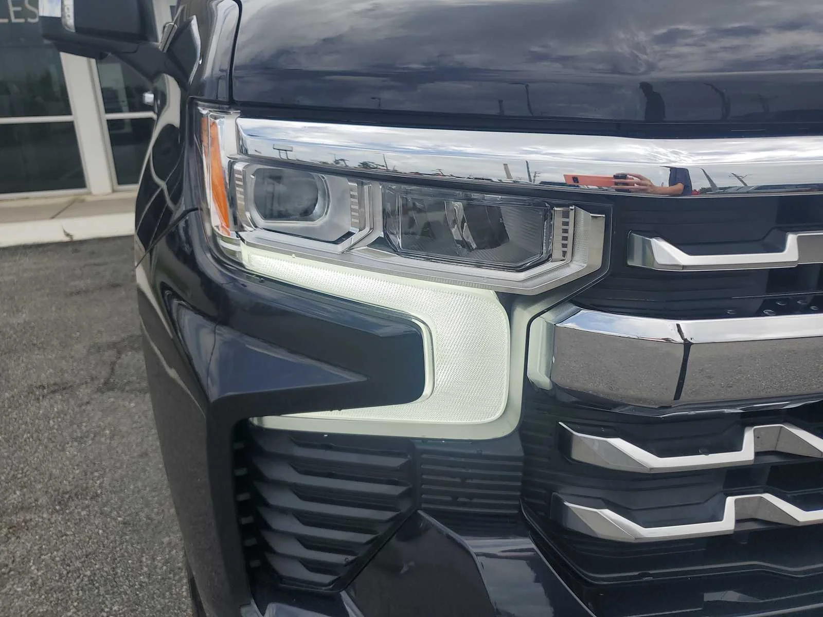 Used 2024 Dark Ash Metallic Chevrolet LTZ image 14