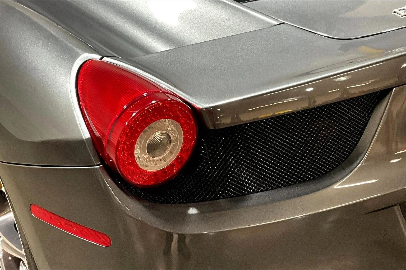 Used 2014 Grigio Silverstone Ferrari  image 20