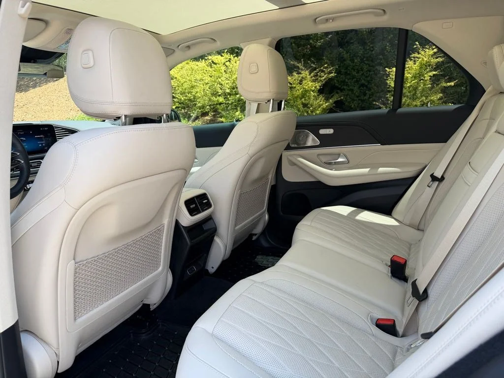 Used 2026 Polar White Mercedes-Benz AMG® 53 4MATIC+ image 38