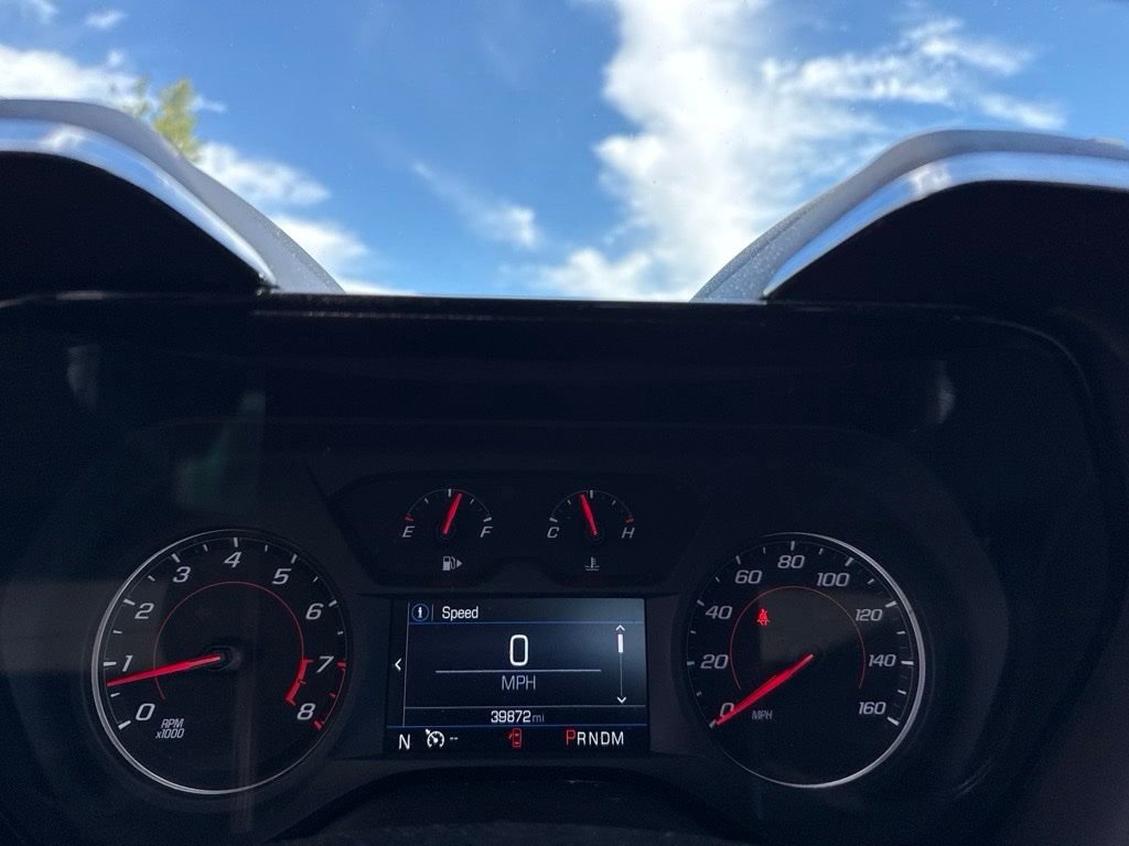 Used 2019 Shadow Gray Metallic Chevrolet 1LT image 13