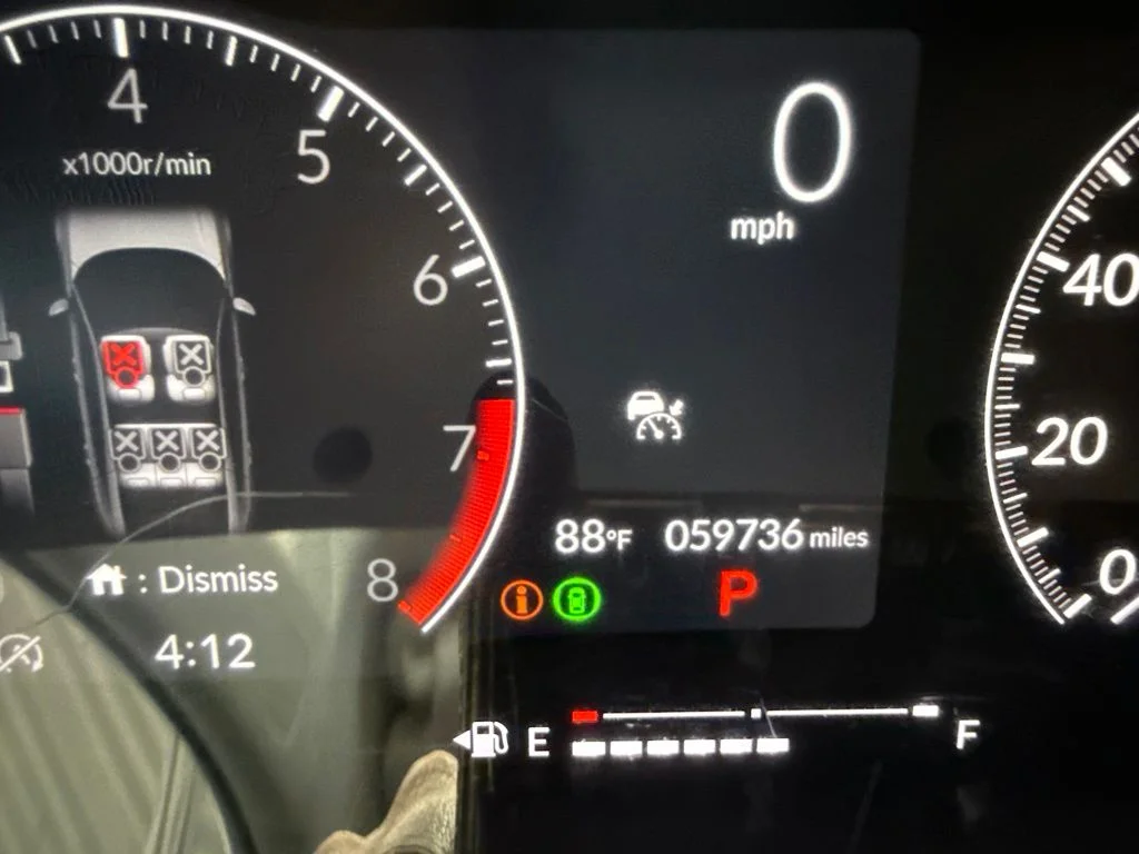 Used 2023 White Honda LX image 26