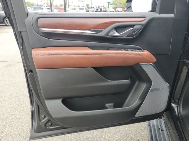 Used 2023 Onyx Black GMC Denali Ultimate image 14