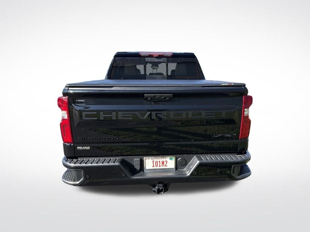 Used 2023 Black Chevrolet ZR2 image 9