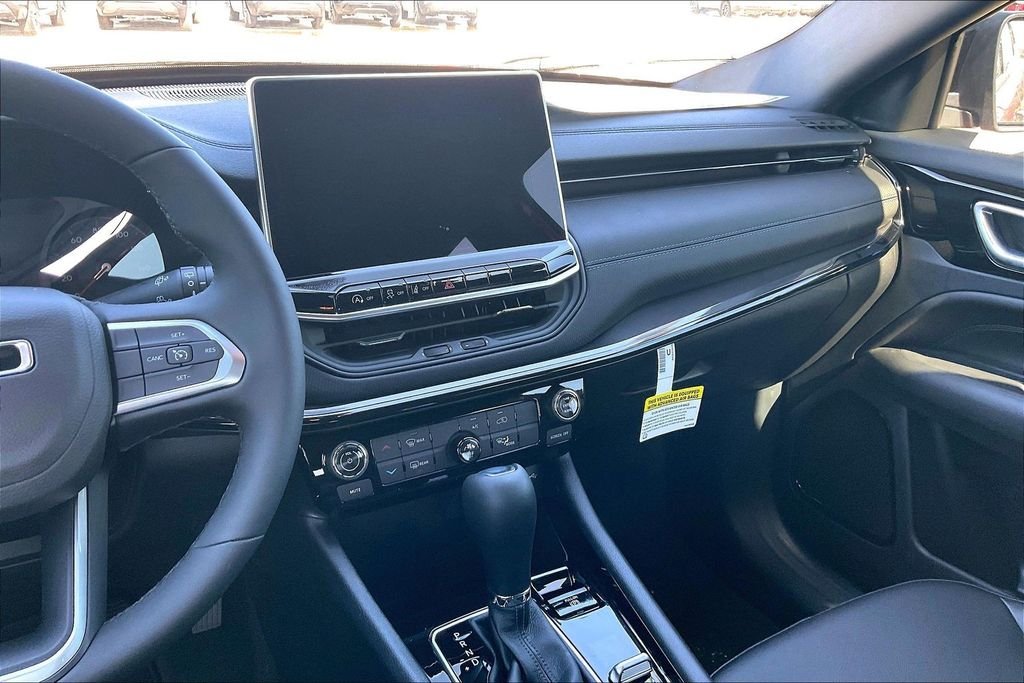 New 2026 Jeep Compass Latitude 4D Sport Utility