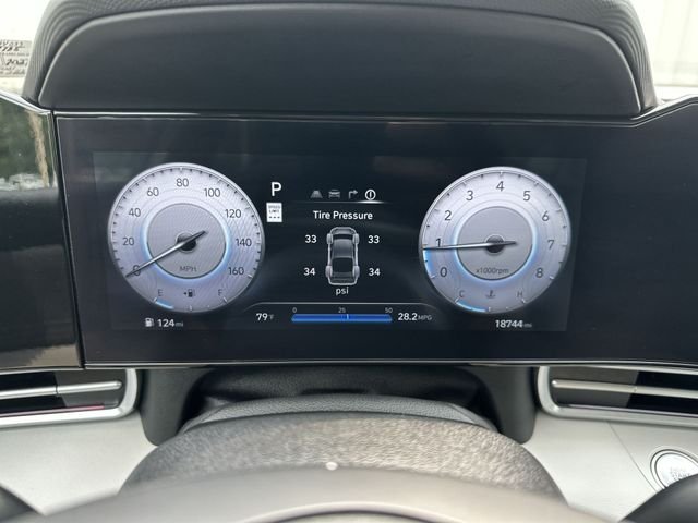 Used 2025 White Hyundai Limited image 12