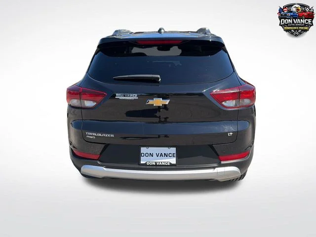 Used 2025 Black Chevrolet LT image 5