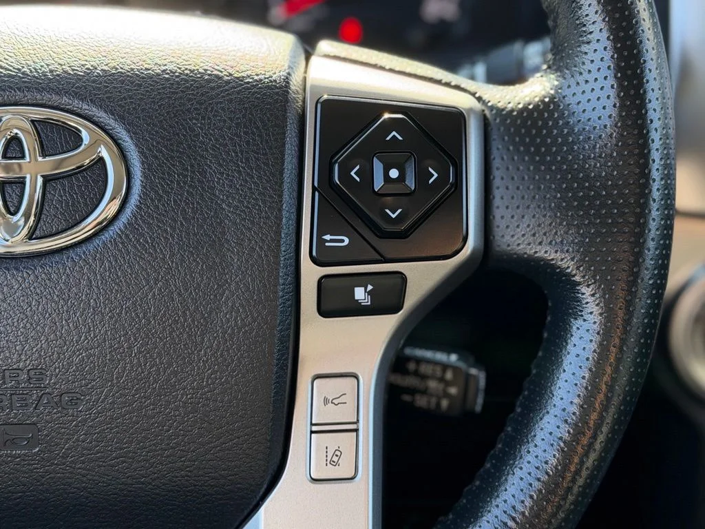 Used 2024  Toyota SR5 Premium image 14