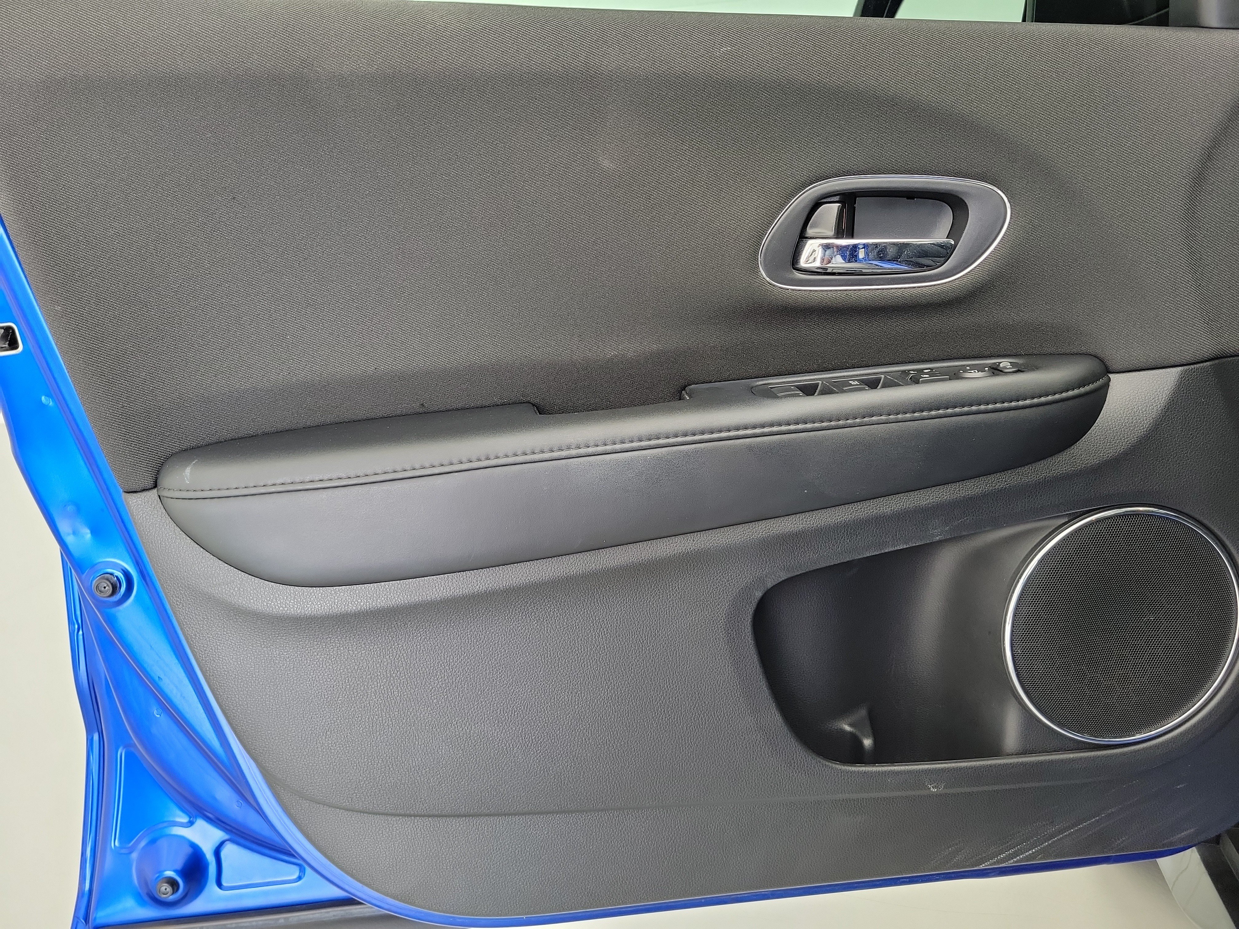 Used 2022 Blue Honda EX image 19
